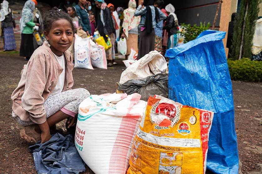 Etiopia: cibo e speranza per una famiglia afflitta