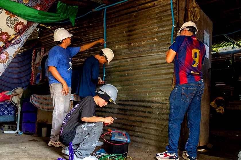 El Salvador: una luce accesa cambia il futuro dei ragazzi