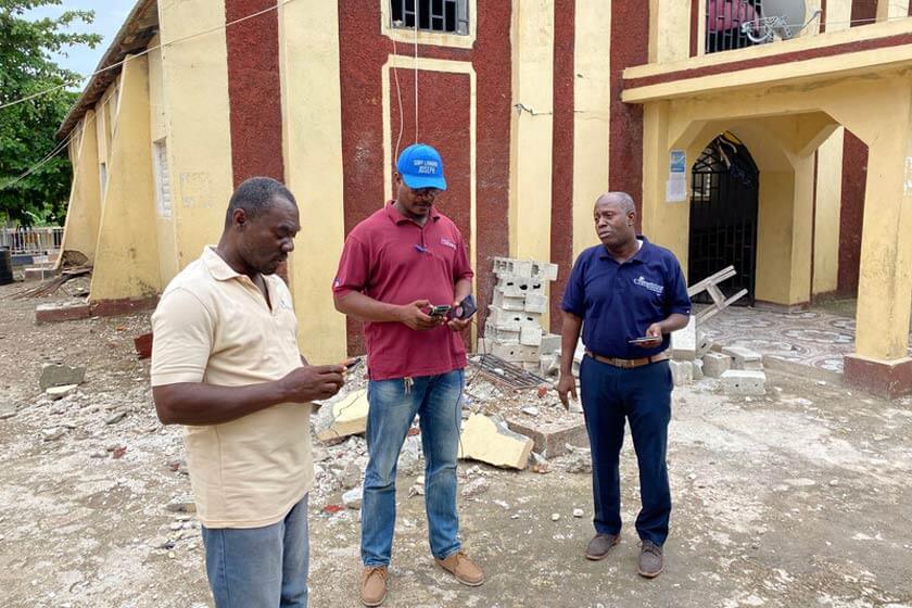 Haití: primeras noticias tras el terremoto