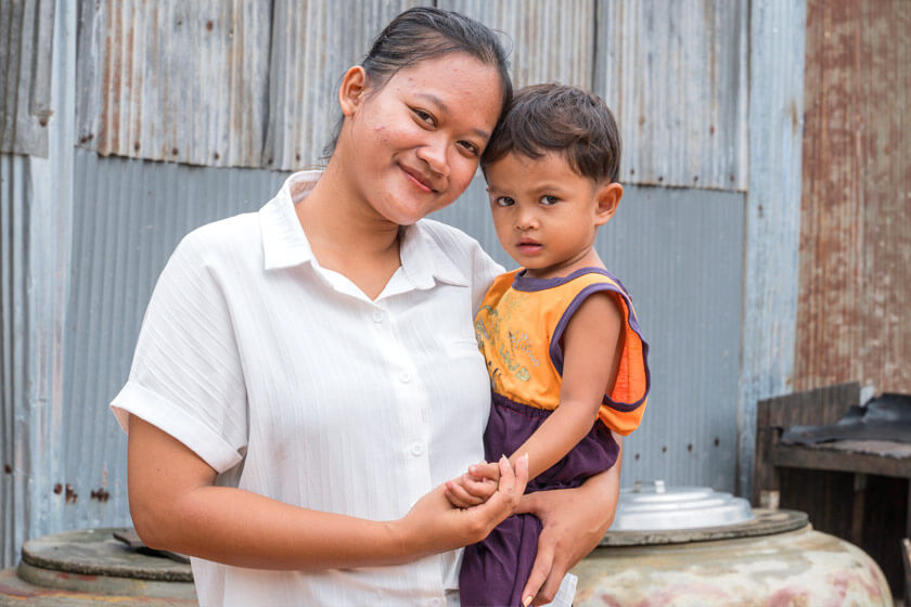 Phanna: dalla povertà alla cura dei bambini in Cambogia 