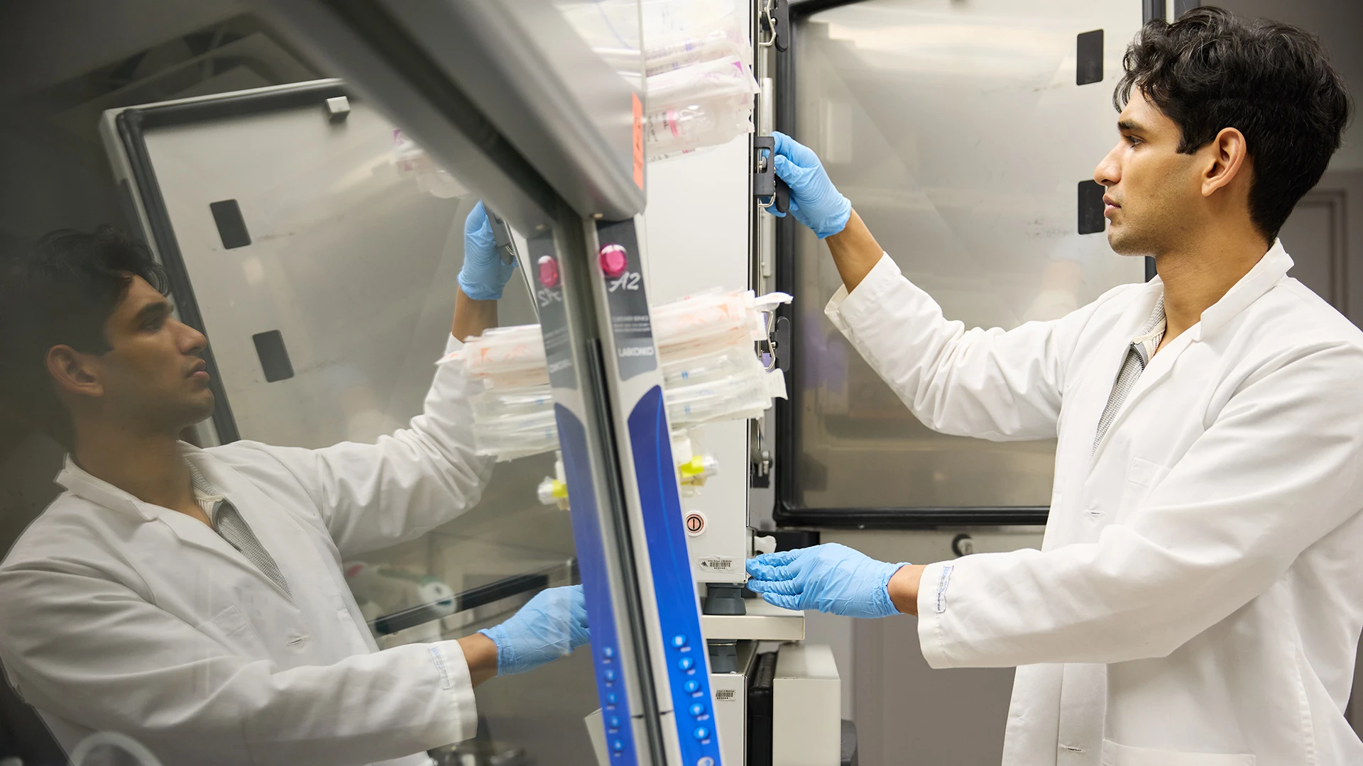 Ayman Mohammad, a fourth-year medical student, uses ChatGPT Edu to help him explain important concepts to patients. “Medical school mnemonics can be easy to forget because they have no intrinsic meaning, and diagnostic flow charts don’t give you an understanding of their underlying logic,” he says. Click here to read more about how artificial intelligence is reshaping education at Mount Sinai’s Graduate School of Biomedical Sciences.