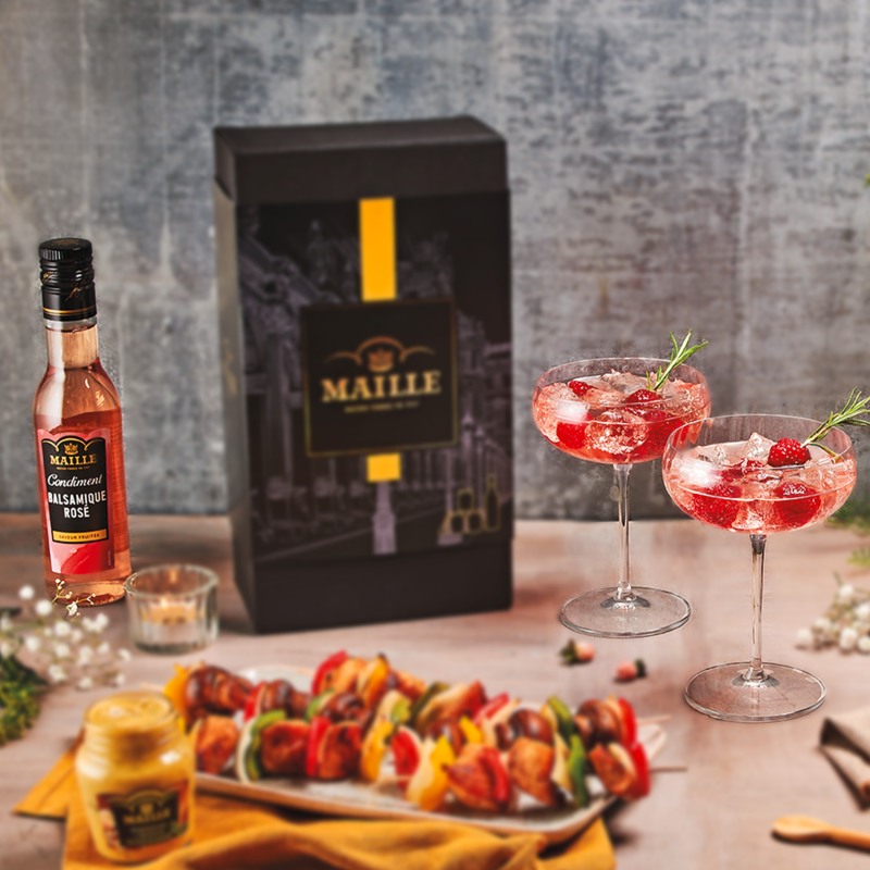 Ce lien va ouvrir une nouvelle fenêtre: Mocktail Pomme-Framboise & Condiment Balsamique Rosé Maille