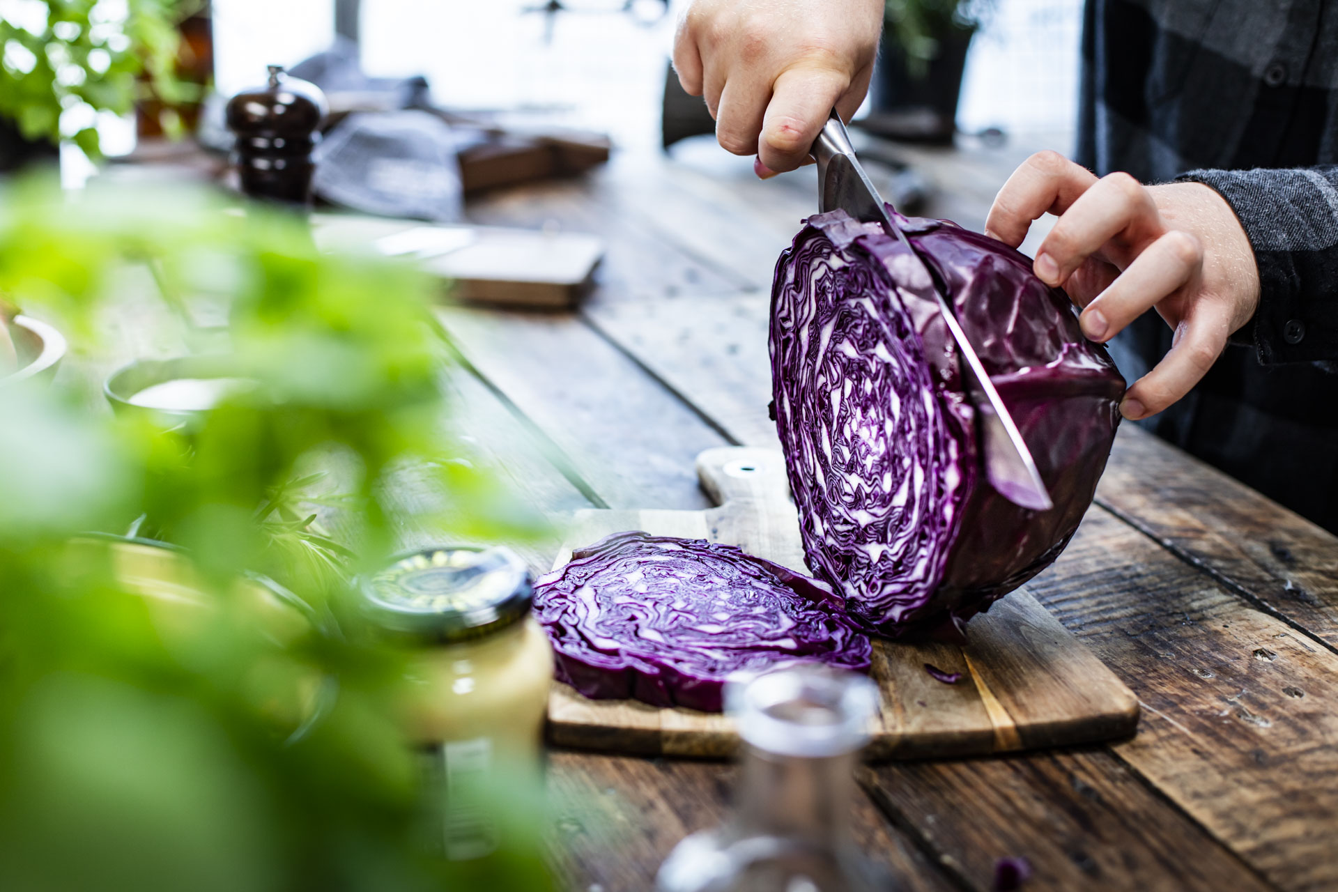 Gebackene Rotkohlsteaks mit Senf-Orangen-Marinade1