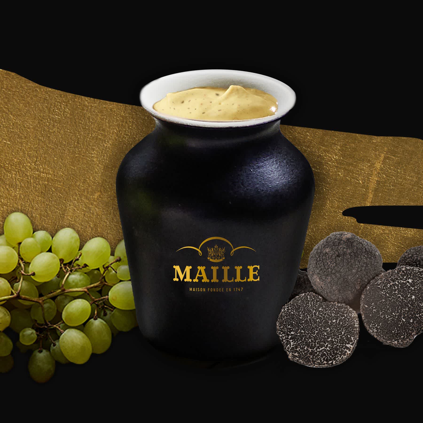 Maille - Moutarde au chablis et aux brisures de truffe noire servie à la pompe, new visual