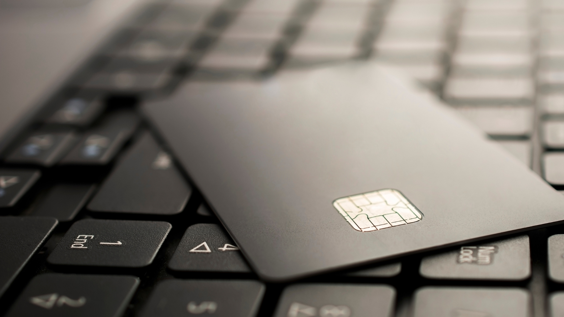 What you need to know about using employee expense cards for business expenses