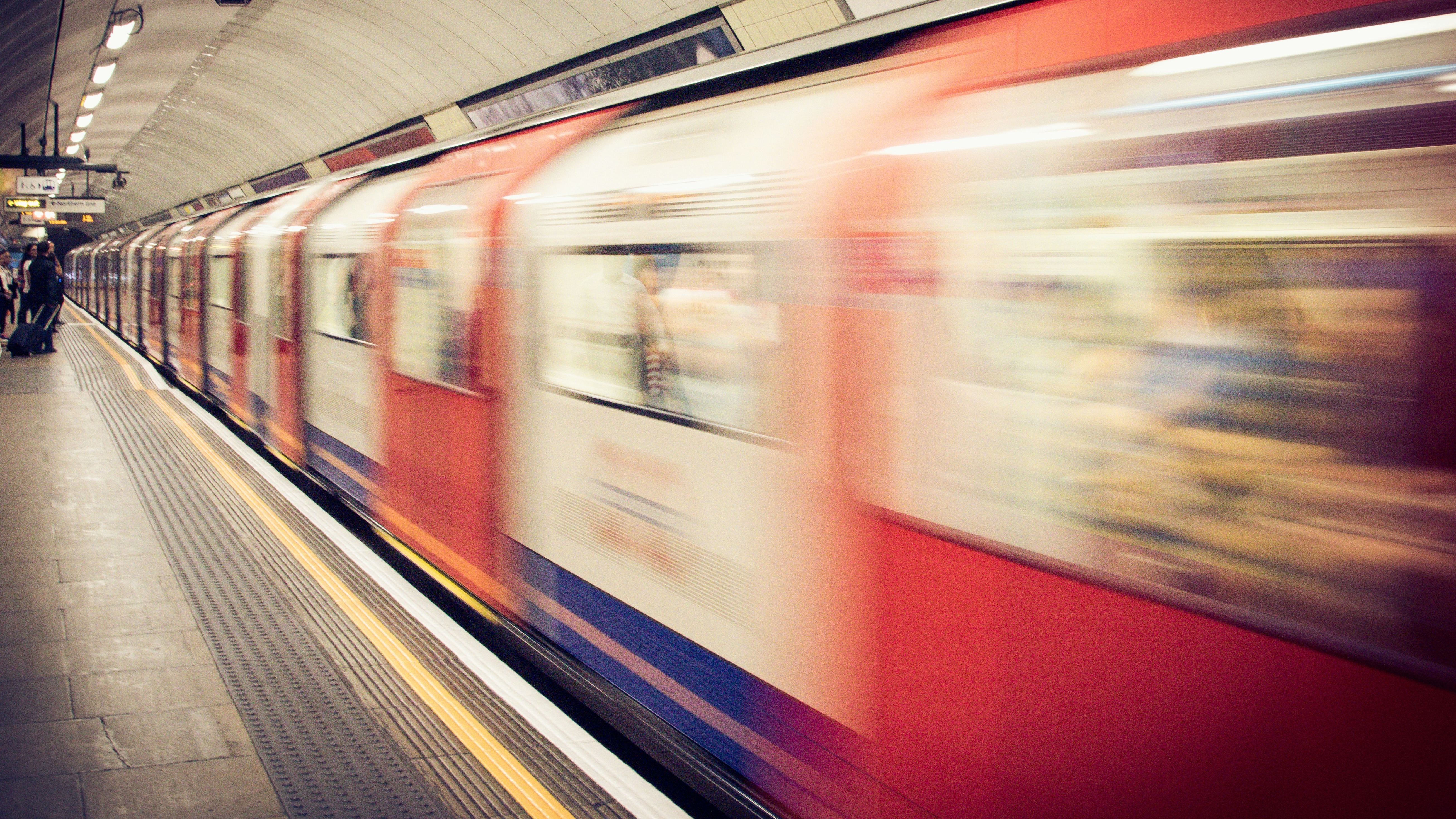 What are the key things I need to know about business travel expenses? 