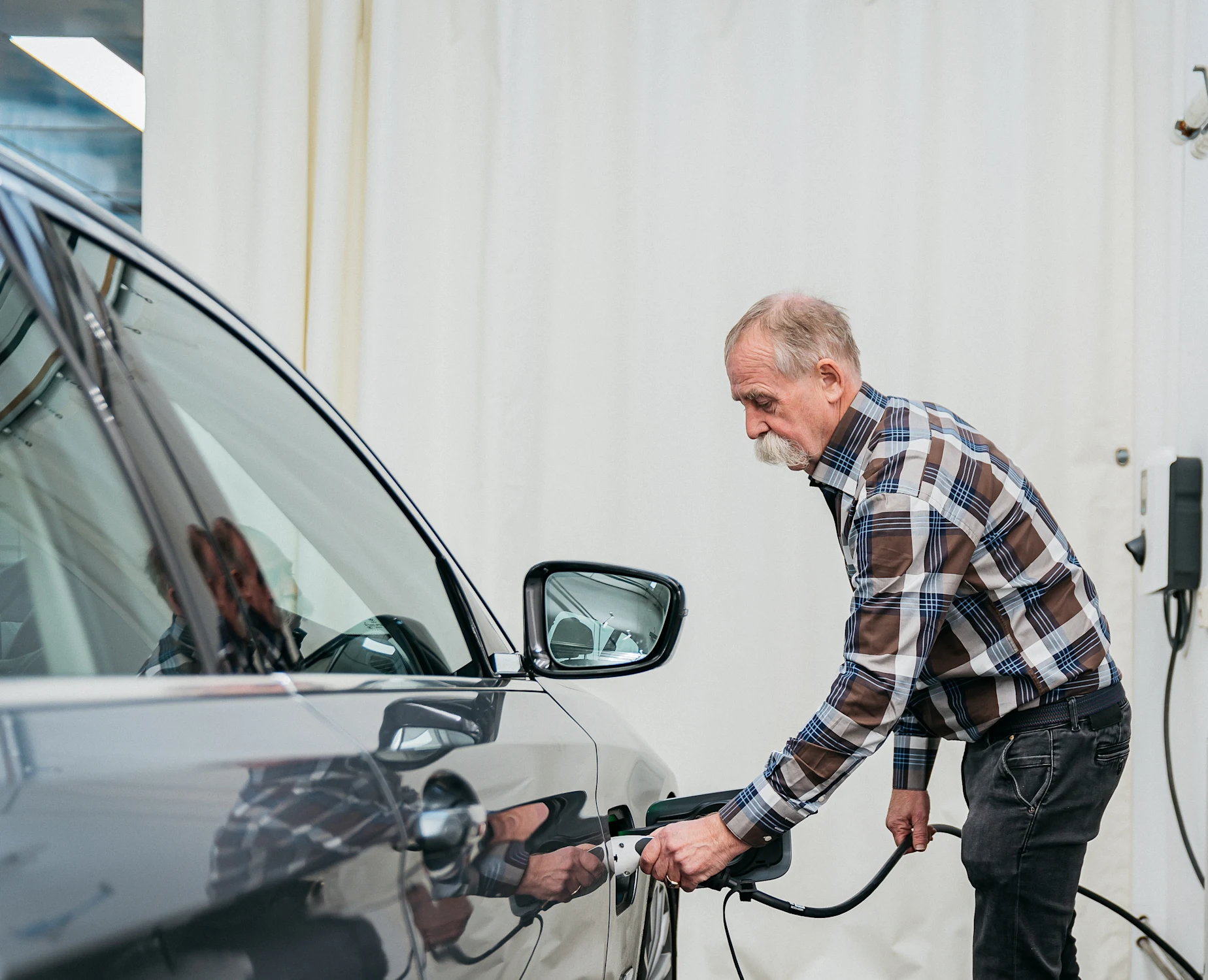 Van Eekeren Reclame uit Bergen op Zoom met een zakelijke laadpaal