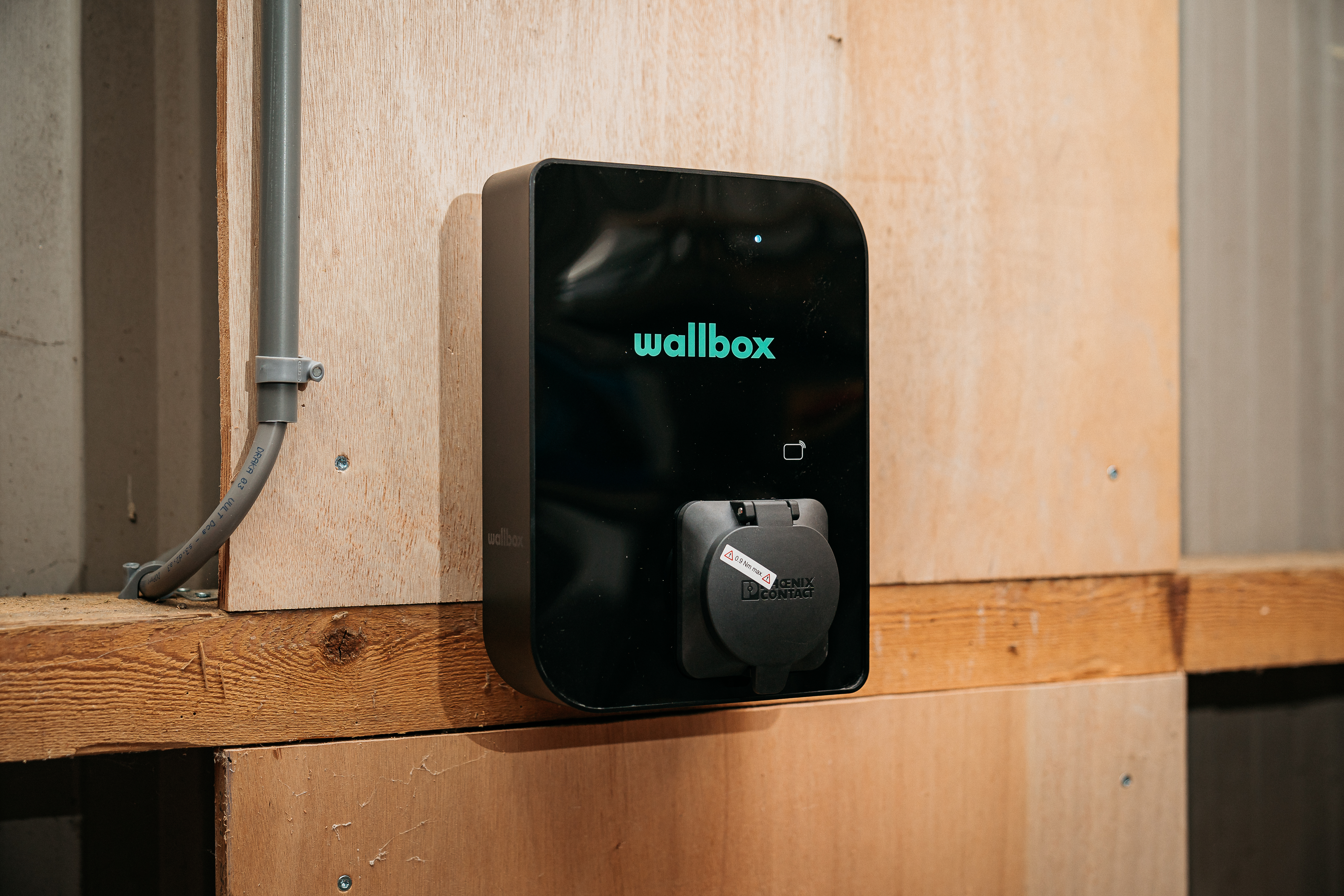 Groeneveld - Hoek - laadpaal