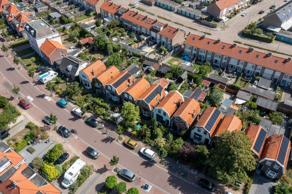 Jacob Boer uit Oost-Souburg met zonnepanelen