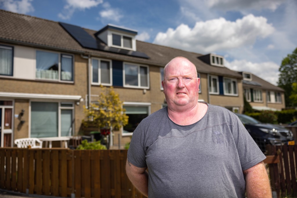 Lorenzo Houwen uit Spijkenisse met zonnepanelen en een airco