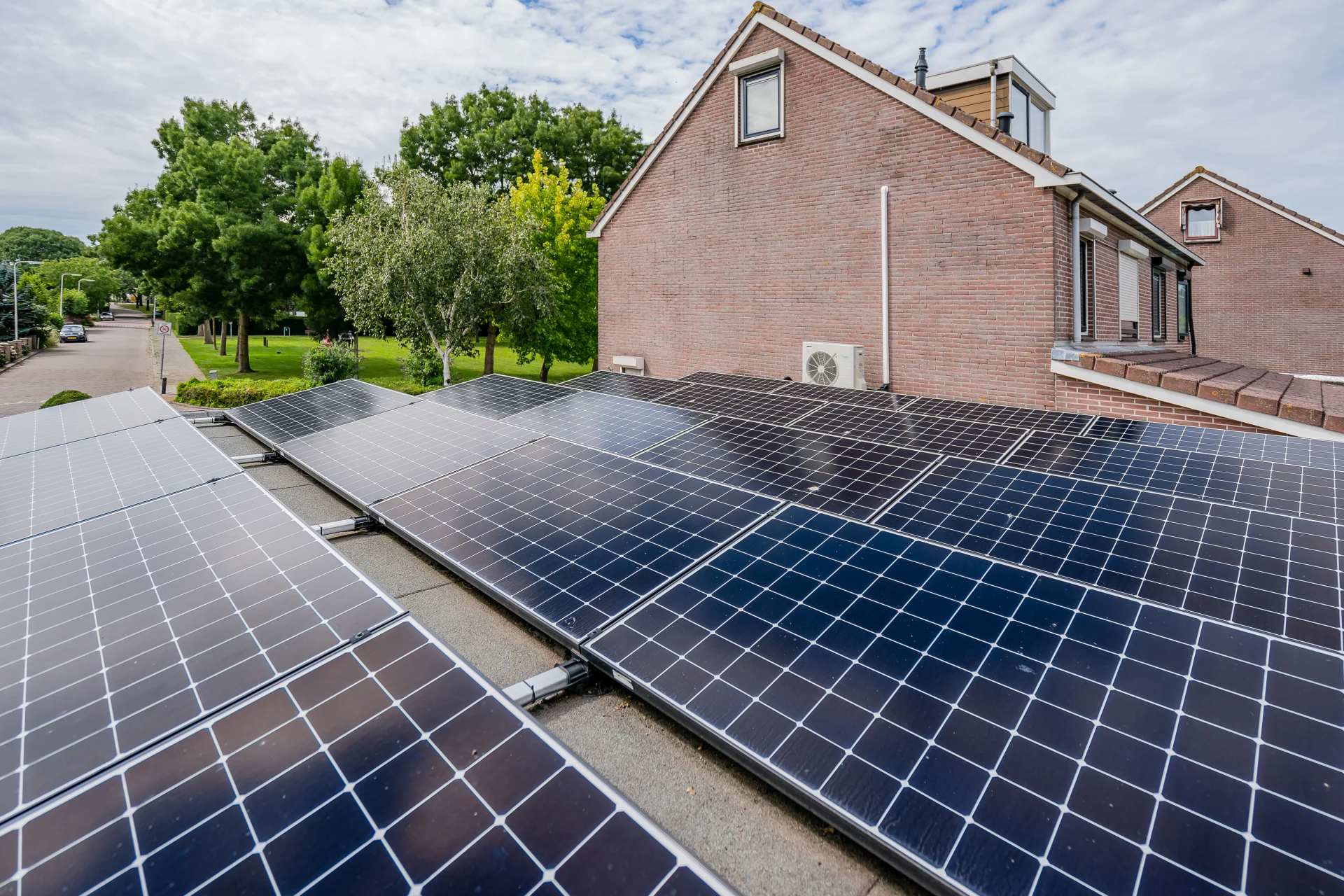 van Die - Westmaas - zonnepanelen - warmtepomp