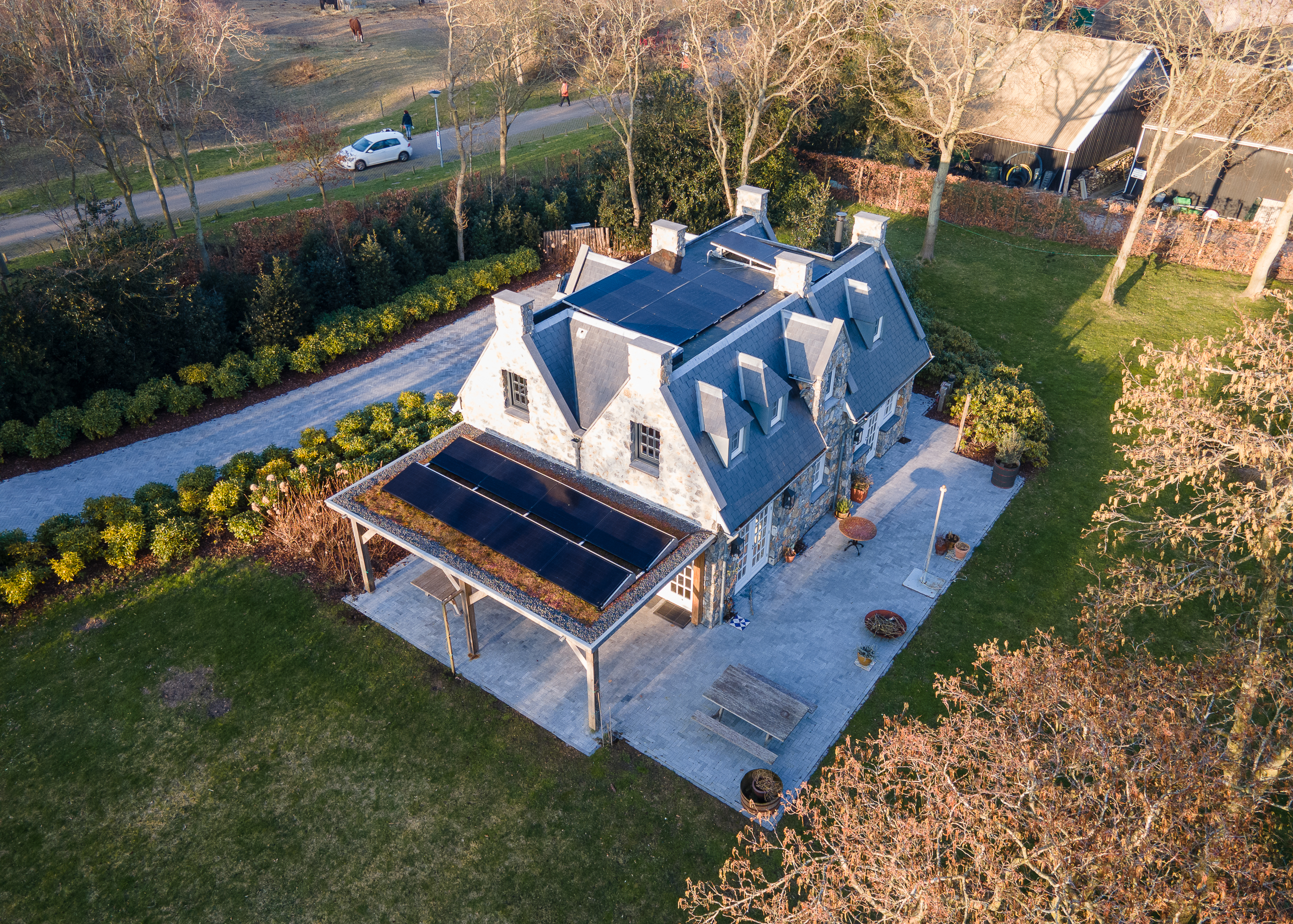 Verhulst - Renesse - Zonnepanelen - Warmtepomp