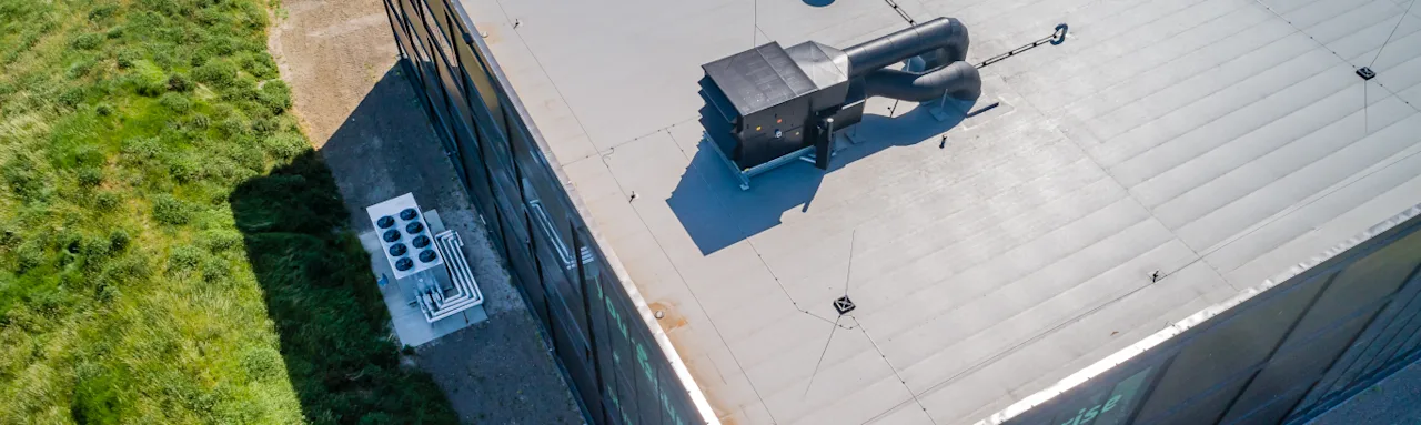 Zakelijke warmtepomp van de Saman Groep | Warmtepomp zakelijk