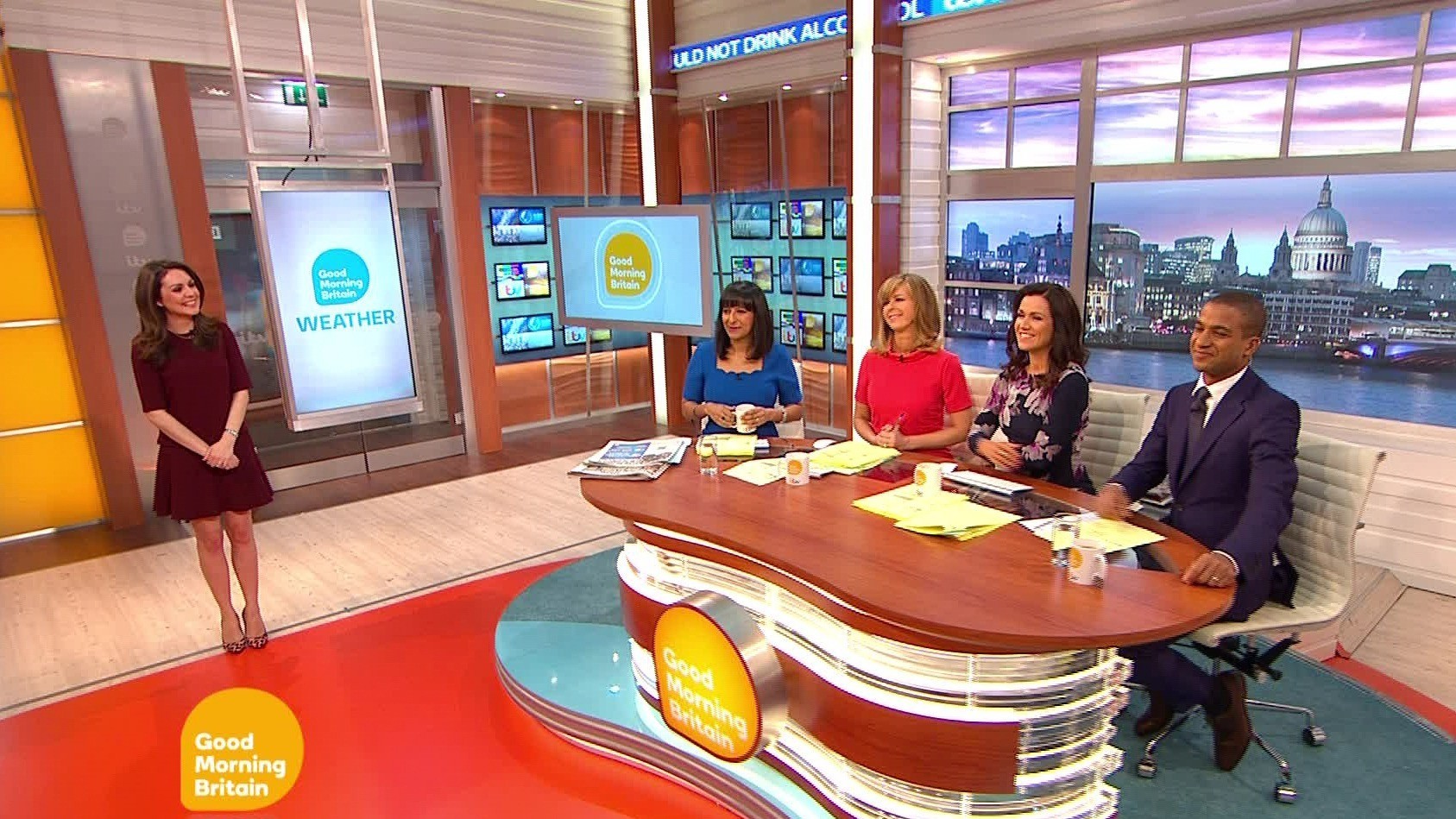 Andi Peters notices there's girl power in the studio! | Good Morning ...