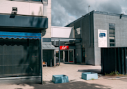 Gjør din inngang til bedre helse og velvære ved Fresh Fitness Haugerud - et inspirerende treningsmiljø som ønsker deg velkommen til en aktiv livsstil.