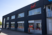 På Fresh Fitness-treningssenteret i Tønsberg har vi et inngangsparti som gir et godt førsteinntrykk til våre besøkende.