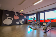 Få en effektiv treningsøkt med frivekter på Fresh Fitness Tønsberg. Opplev det velutstyrte frivektsområdet og jobb mot dine treningsmål med motivasjon og styrke. Velkommen til en inspirerende treningsopplevelse!