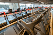 På Fresh Fitness treningssenter på Valentinlyst tilbyr vi et omfattende kardiostasjon med topp moderne tredemøller. Våre tredemøller er av høy kvalitet og designet for å gi deg en effektiv og komfortabel løpeopplevelse.