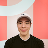 Møt Don Francis Nguyen - din entusiastiske og erfarne personlige trener på nivå 3 hos Fresh Fitness. Med en lidenskap for trening og velvære, tilbyr Don Francis skreddersydde treningsplaner og profesjonell veiledning for å hjelpe deg med å nå dine helse- og treningsmål. Med hans engasjement og støtte vil du bli motivert til å oppnå en sterkere og sunnere kropp. Ta kontakt med Don Francis i dag for en unik og effektiv treningsopplevelse hos Fresh Fitness!