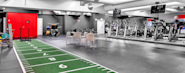Nyoppusset Fresh Fitness Skårer med moderne treningsutstyr, utvidet frivektsområde og oppgraderte fasiliteter for en bedre treningsopplevelse.