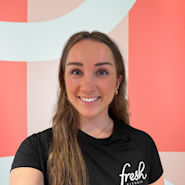 Madelen Tujak er en dedikert personlig trener på Fresh Fitness med sertifisering på nivå 2. Hun kan veilede deg på veien mot dine treningsmål og hjelpe deg med å nå dine ambisjoner. Book en treningsøkt med Madelen i dag for profesjonell veiledning og skreddersydd trening som vil utfordre kroppen din og gi deg resultater du drømmer om.