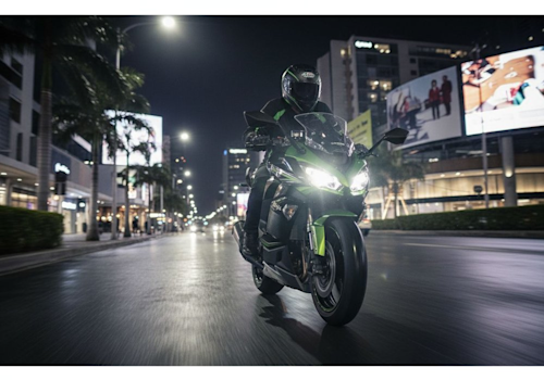 Kawasaki Ninja 1000 SX Lifestyle1 Galgo