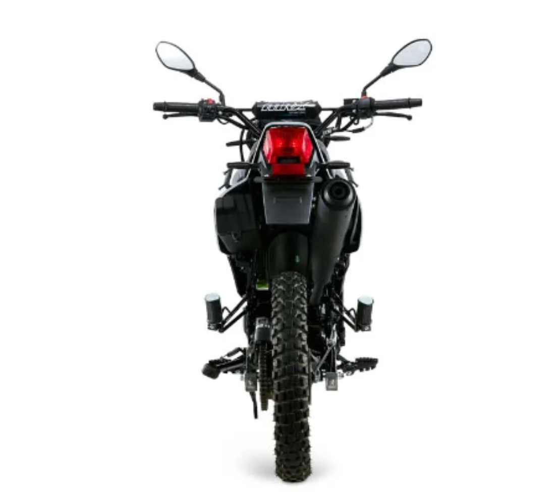 Motocicleta Victory MRX 125 S TK en plano trasero galgo Colombia