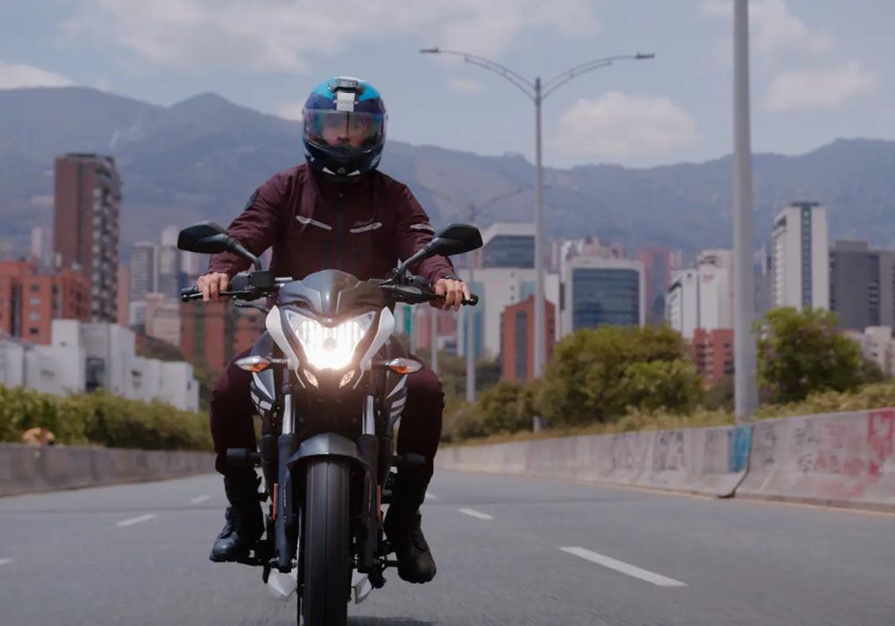 Moto Bajaj Pulsar NS 200 FI ABS Galgo Colombia