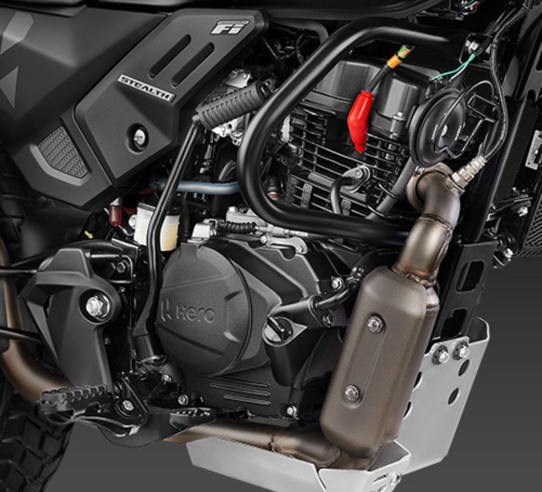 motocicleta hero xpulse 200 4V detalle motor