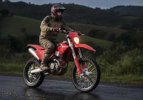 GasGas EC 300 Lifestyle3 Galgo