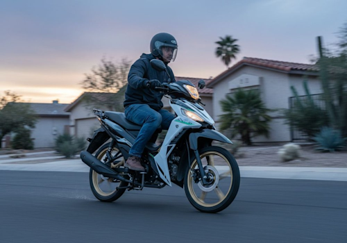 Italika AT130 RT Lifestyle3 Galgo