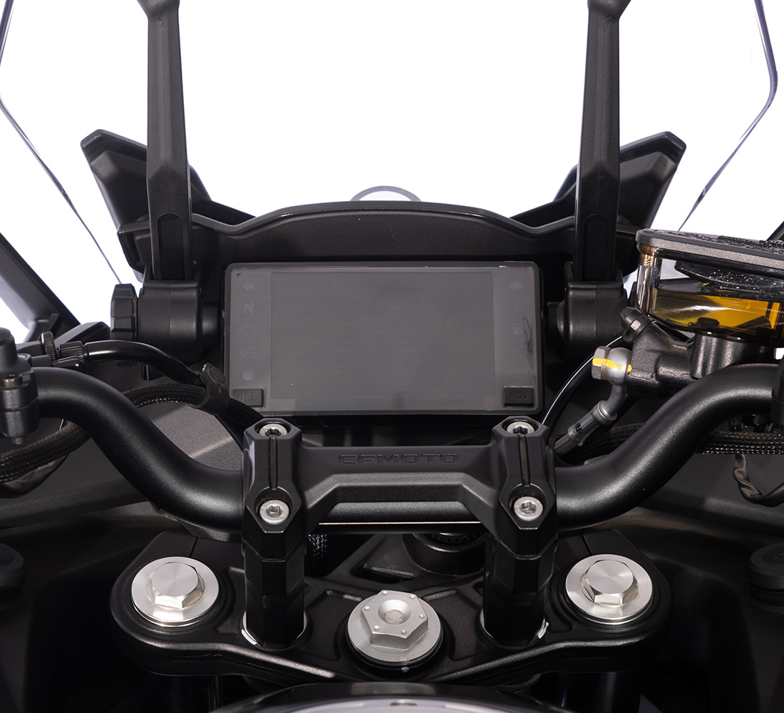 CFMoto 650 GT Galgo Perú Carrusel 1
