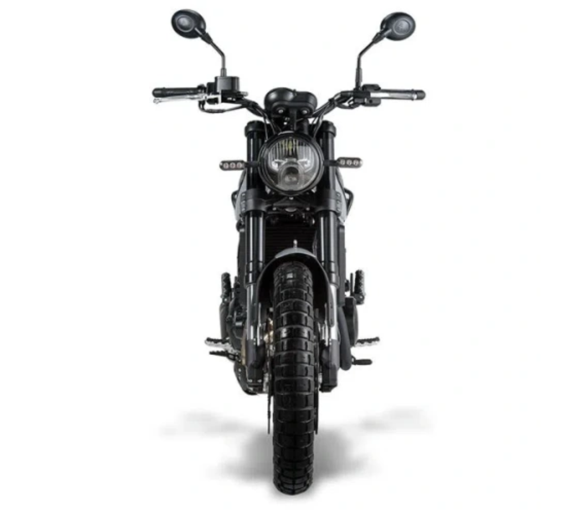 Motocicleta Benelli Leoncino 500 Trail en plano frontal galgo México