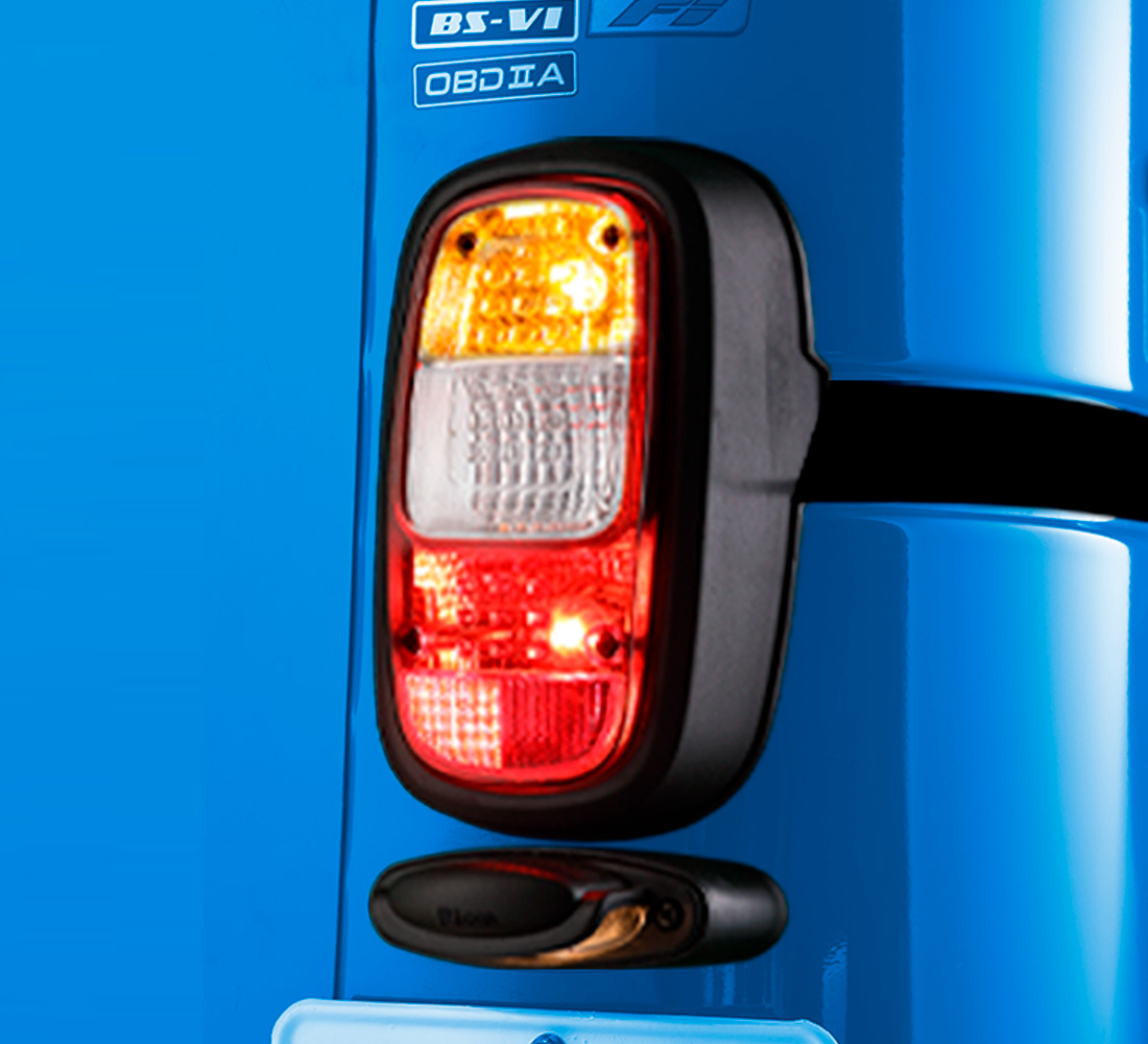 Moto TVS Deluxe Galgo Peru carrusel 2