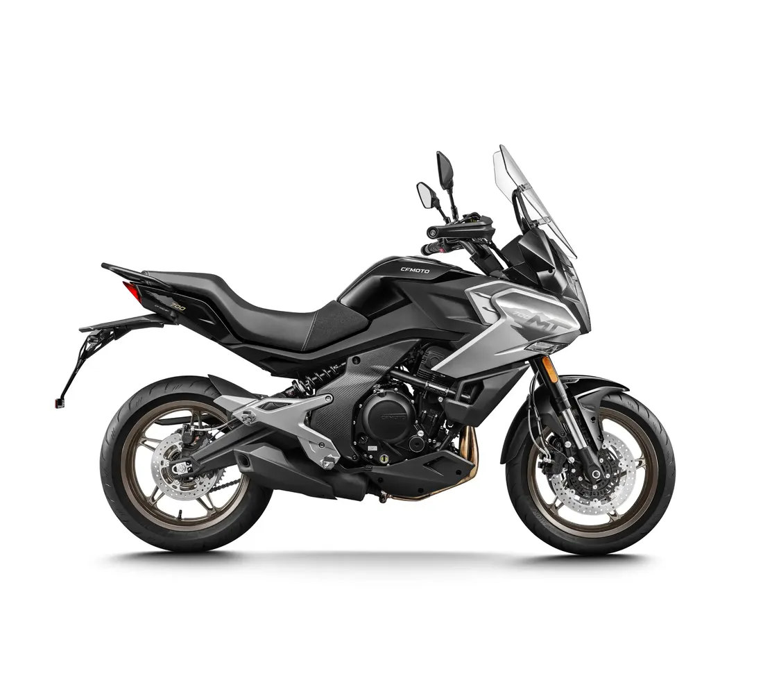 CF Moto 700MT Galeria1 Galgo México