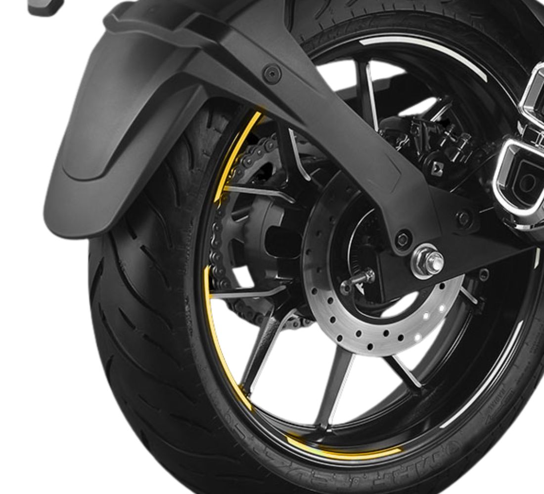 Motocicleta Suzuki Gixxer SF 250 rueda galgo Perú