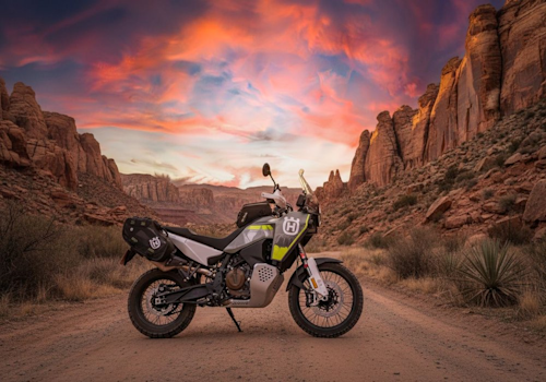 Husqvarna Norden 901 Expedition Lifestyle2 Galgo