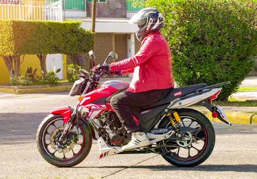 Islo Mutant 250R Lifestyle3 Galgo México
