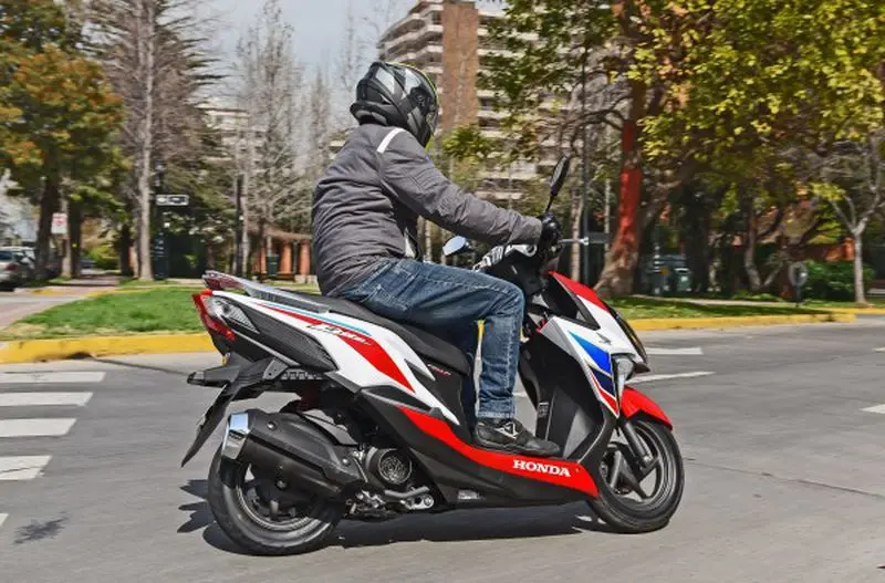 Honda Elite FI Migrante