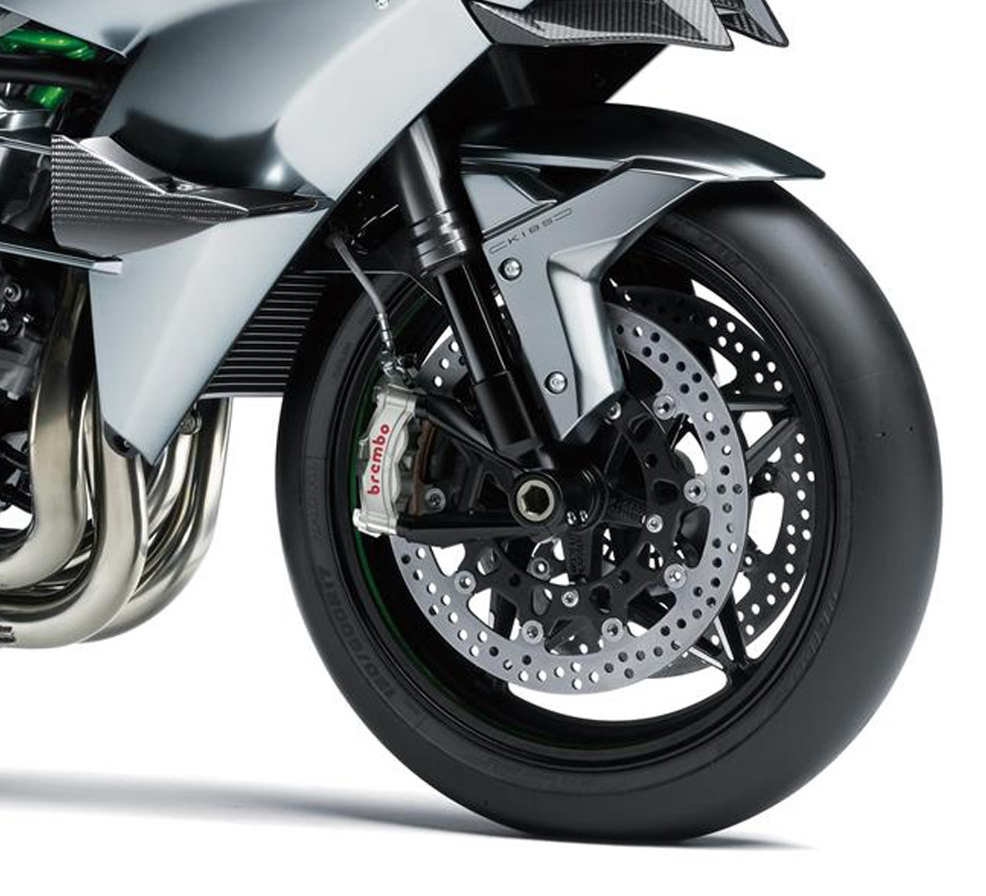 Motocicleta Kawasaki Ninja H2R rueda galgo Perú