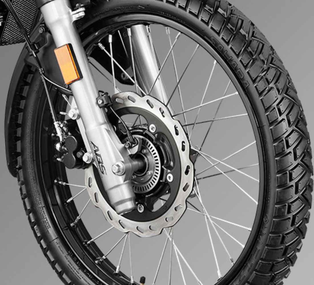 motocicleta hero xpulse 200 4V plano principal neumatico freno abs