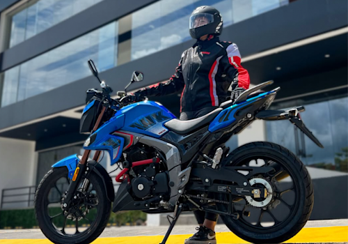 BDS Hawk 250 Lifestyle3 Galgo México