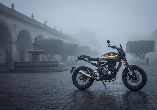 Daytona Scrambler Max Lifestyle2 Galgo