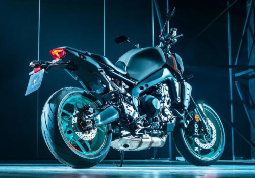 Motocicleta Yamaha MT09 en bodega galgo Colombia lifestyle