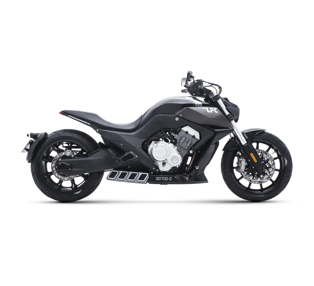 Benda LFC 700 Galeria3 Galgo