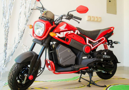 Motocicleta Honda Navi MIX en almacén galgo Colombia lifestyle
