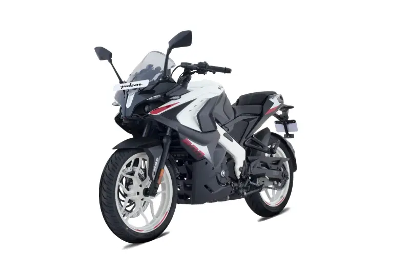 Bajaj Pulsar RS 200 Lifestyle 1