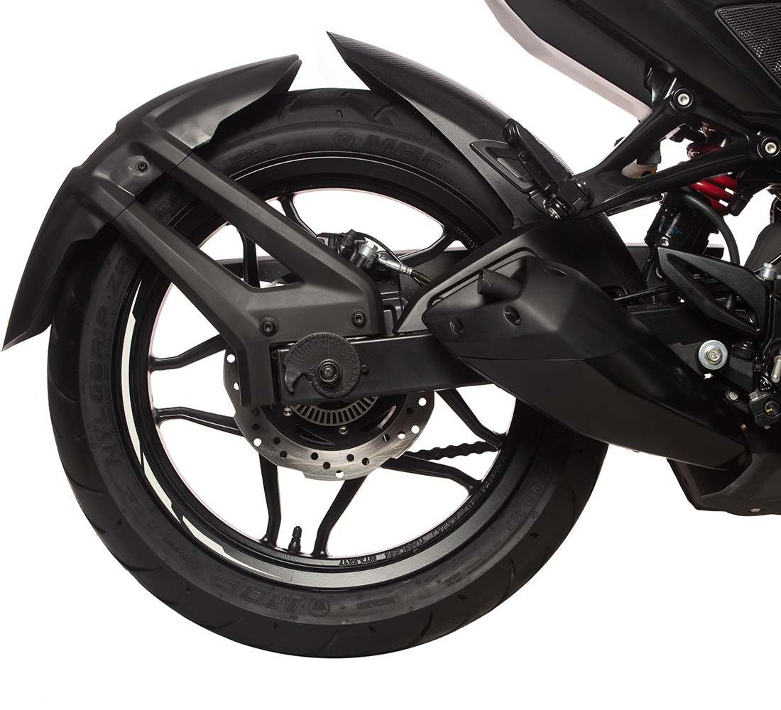 Motocicleta Bajaj Pulsar RS 200 rueda galgo Perú