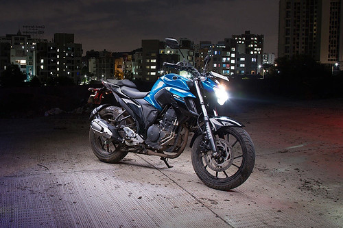 Moto Yamaha FZ 25A Galgo Chile