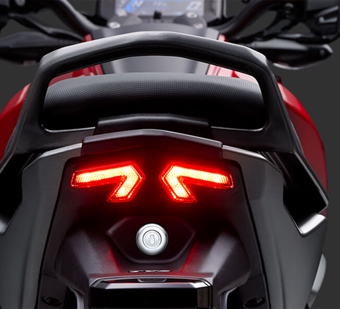 Moto TVS Raider 125 Galgo Chile 